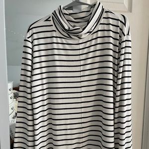 Striped turtleneck